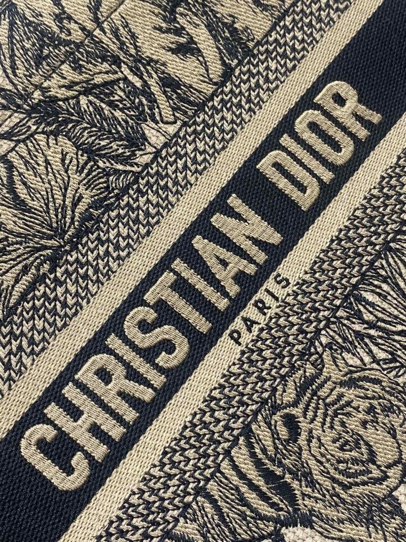 Christian Dior Shopping Bags